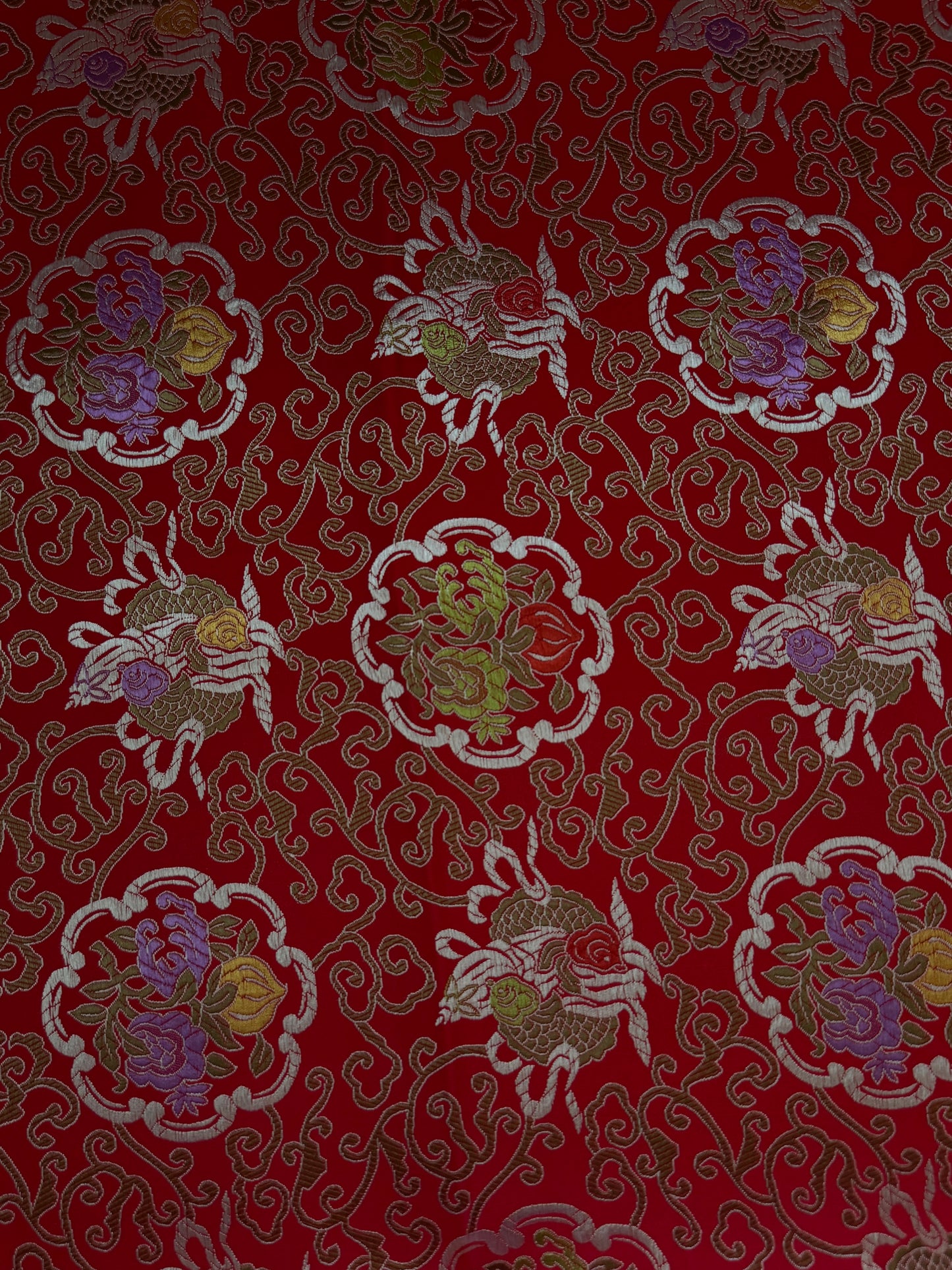 Round Brocade
