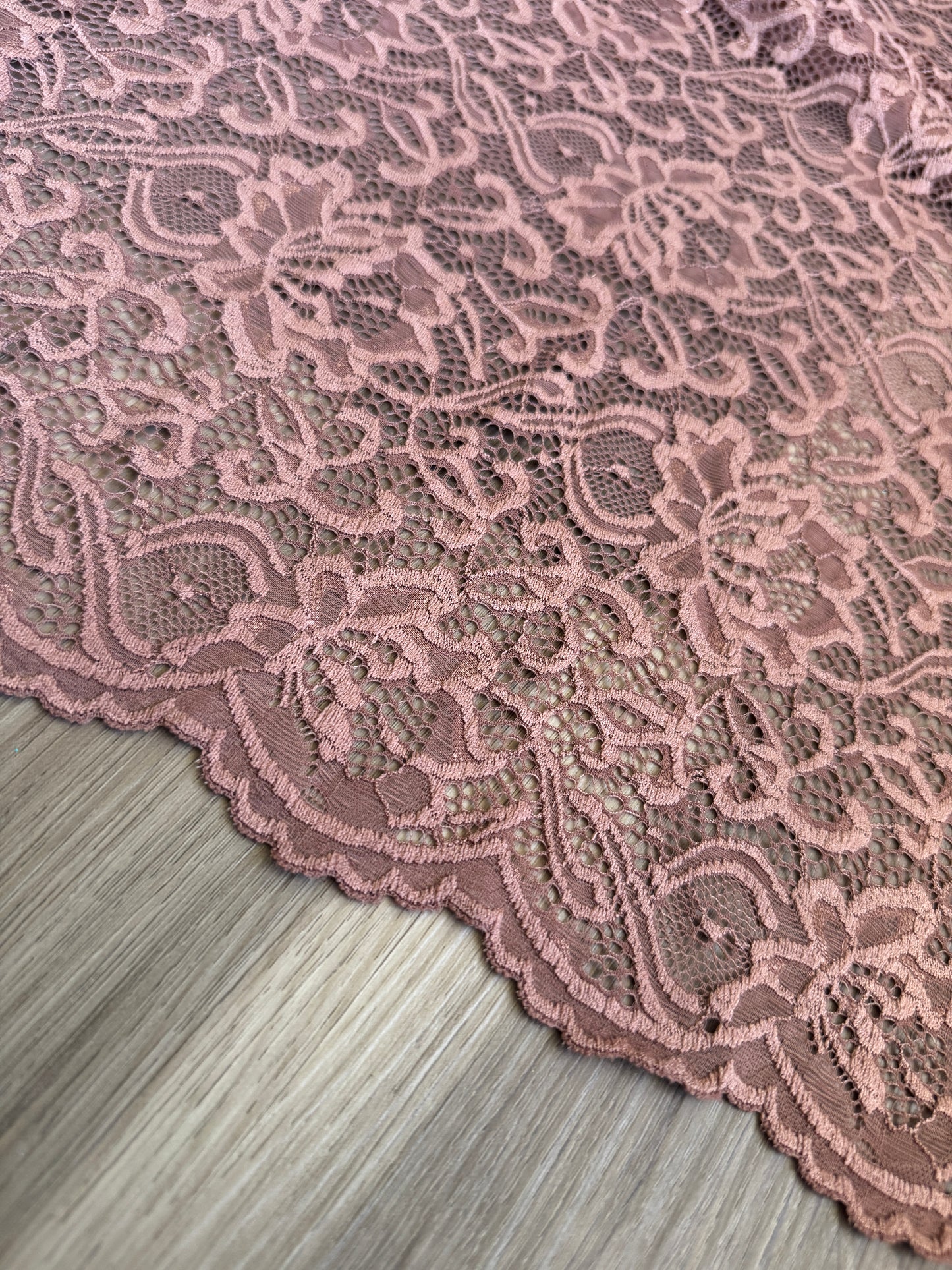 Mauve Stretch Lace